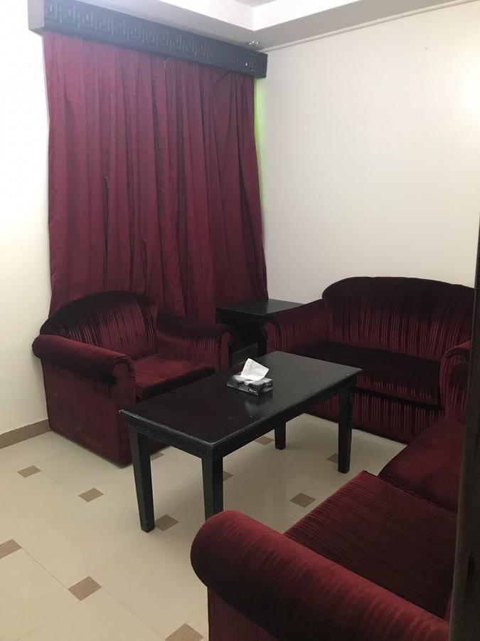 Al Makan Al Mosafer 116 Hotel By Al Azmy Riyadh Bagian luar foto