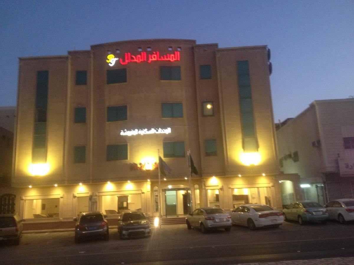 Al Makan Al Mosafer 116 Hotel By Al Azmy Riyadh Bagian luar foto